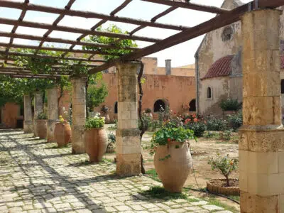 Comment choisir sa future pergola ?