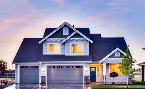 Optimisez votre maison avec une porte de garage coulissante