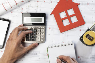 Rénover une ferme ancienne : quelles aides financières mobiliser en 2026 ?